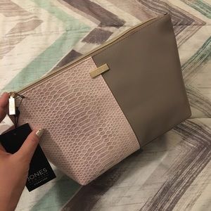 **FINAL PRICE** Jones New York pouch